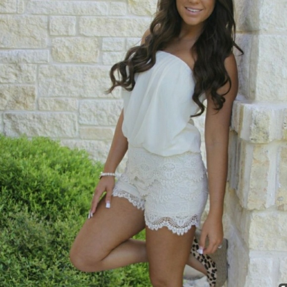 Miss Avenue Pants - Cream boho chic romper NWT